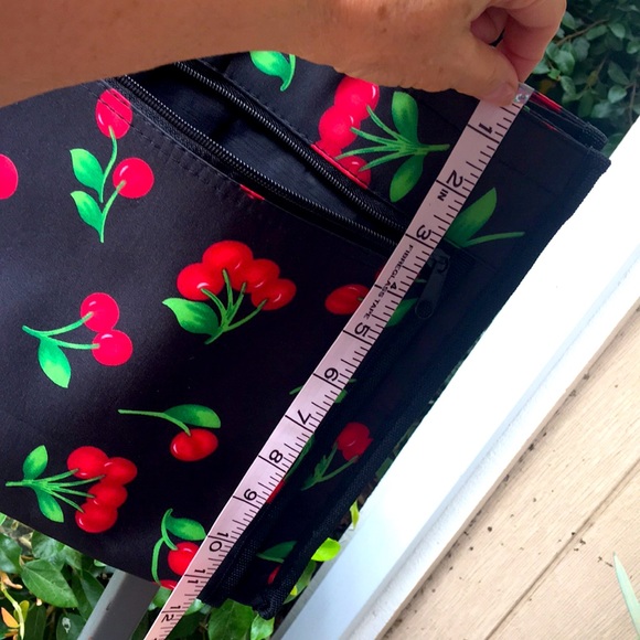 🍒NWOT ‘CHERRY’ SHOULDER BAG (Water Resistant) - Picture 9 of 10